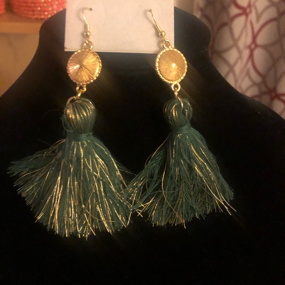 Green mix Gold earring